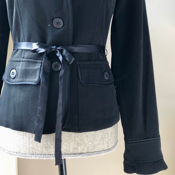 NWOT Kenzie Flutter Sleeve Fitted Black Blazer - Picture 4 of 15